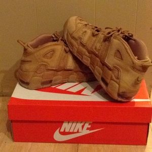 Nike Air More Uptempo Sneakers